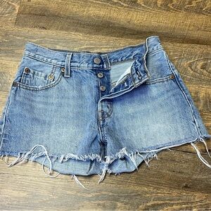 Levi's 501 Denim Cut Off Jean Shorts Women's Size 24 Raw Hem Booty Button Fly